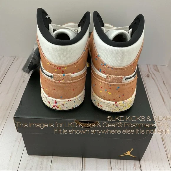Air Jordan 1 Mid SE Brushstroke Paint Splatter - Picture 4 of 9